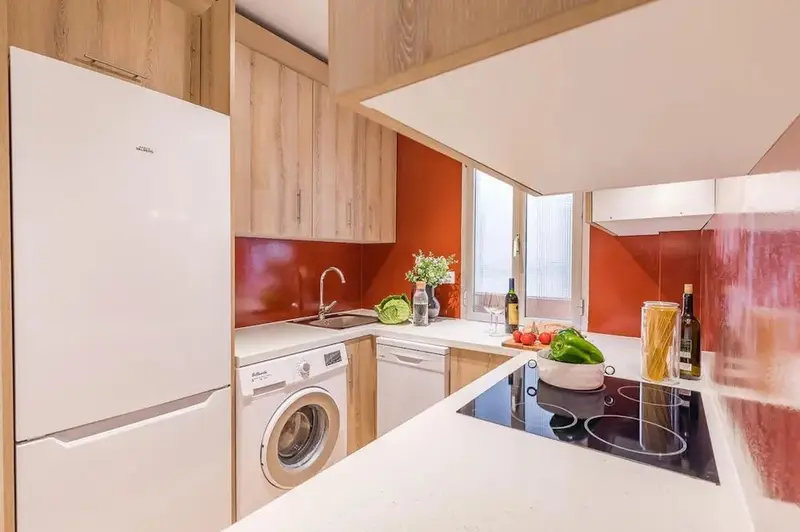 Apartamento en Alquiler Madrid Calle Dolores 4 Dormitorios 1 Ba
Atico