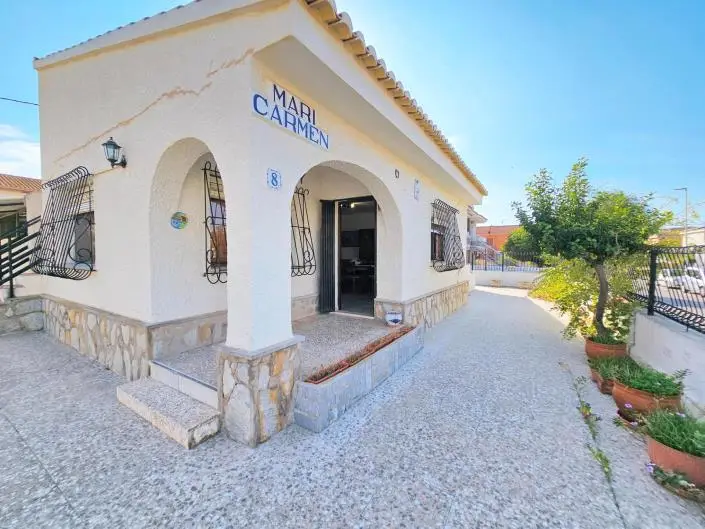 Villa 4 Dormitorios Los Narejos