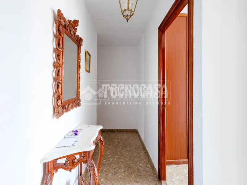 Piso en venta Velez Malaga centro 5 dormitorios 153m2