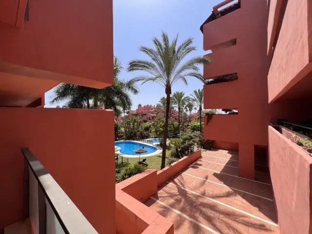 Apartamento 3 Dormitorios Lujo Nueva Milla de Oro Salinas