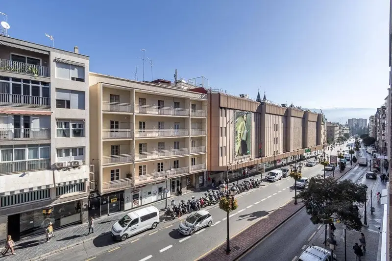 Piso en venta en Granada ciudad 135m2  Acera del Darro