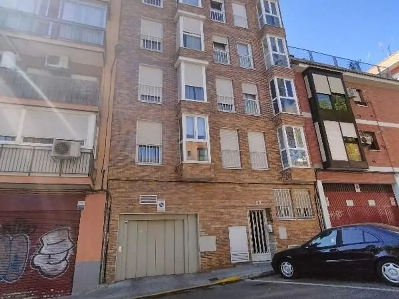 venta Garaje en Pradolongo, Usera (SBRE-0107209)- Globaliza