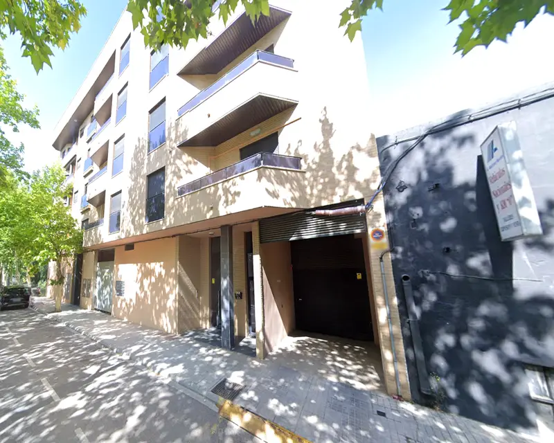 Piso 122m2 4 habitaciones 3 baños Almansa