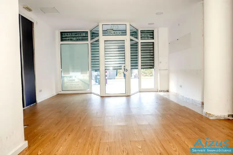 Venta Local Comercial Parets del Valles 226m2