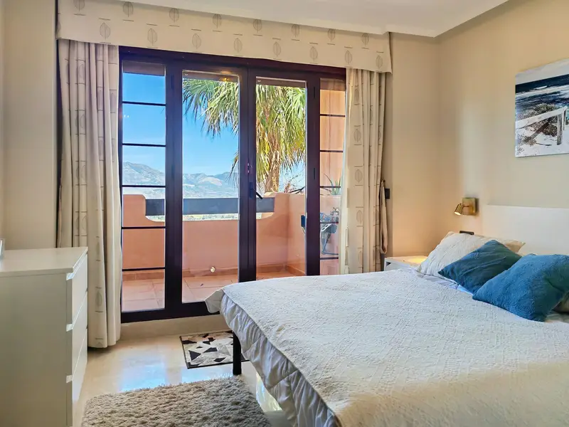 Apartamento en Alquiler Marbella 2 Dormitorios Vistas al Mar