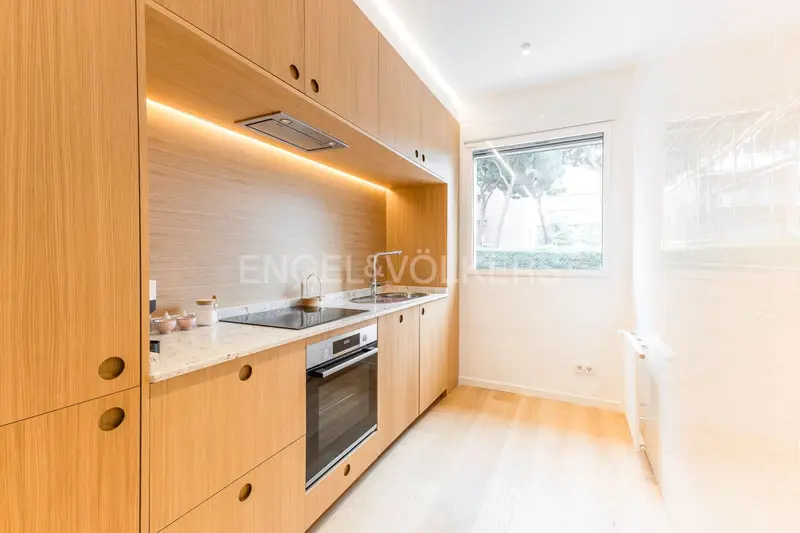 Apartamento en Alquiler Madrid Ciudad Cerca Plaza Castilla