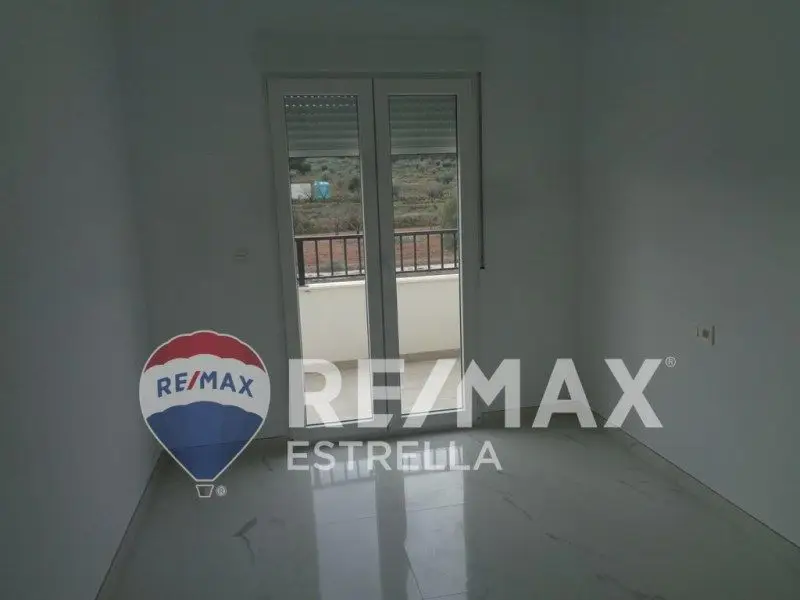 Venta Villa 4 Habitaciones Pinoso Nueva