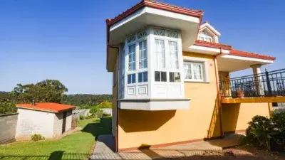 Chalet en venta en Lugar de Seiruga, 6