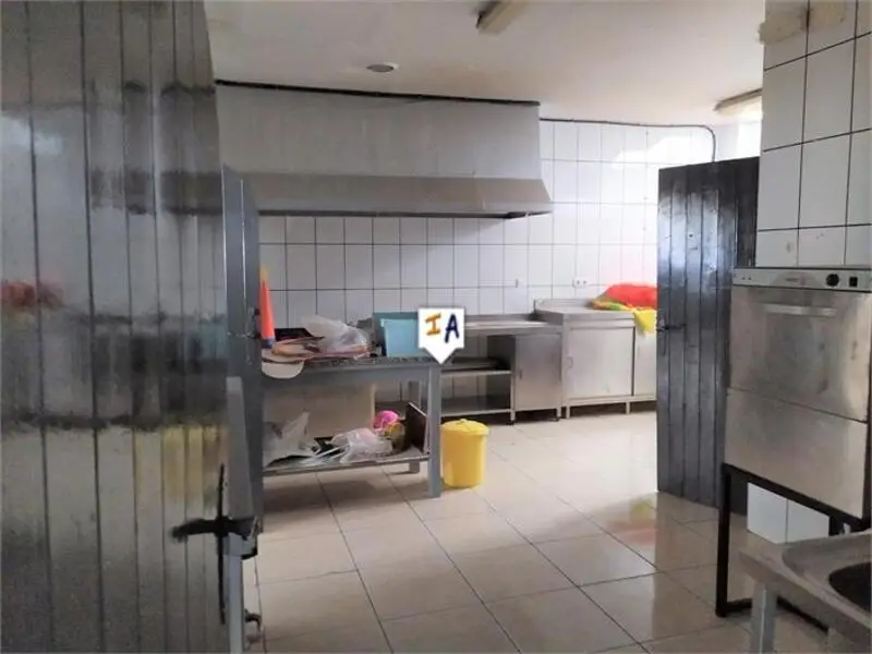Restaurante en Venta Loja Granada 149m2 Equipado