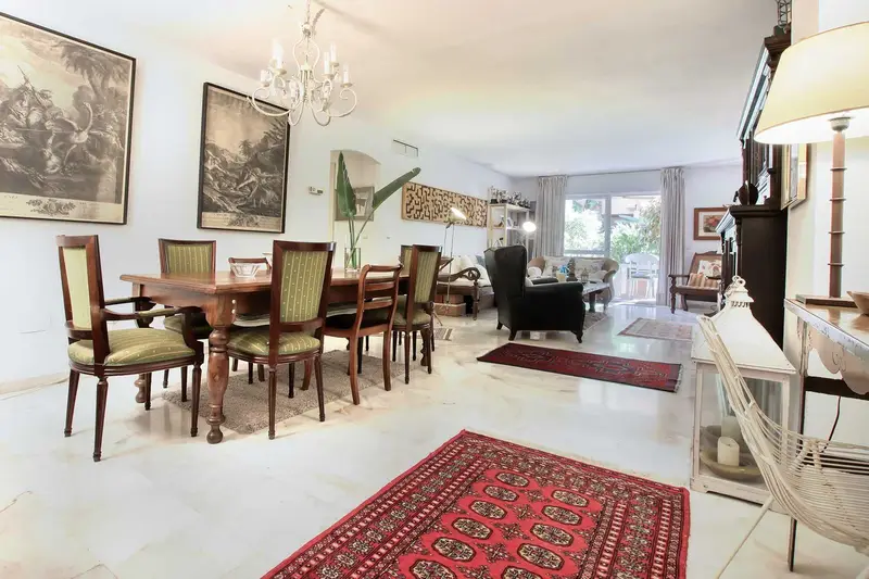 Apartamento Lujo 2 Dormitorios Milla de Oro Marbella