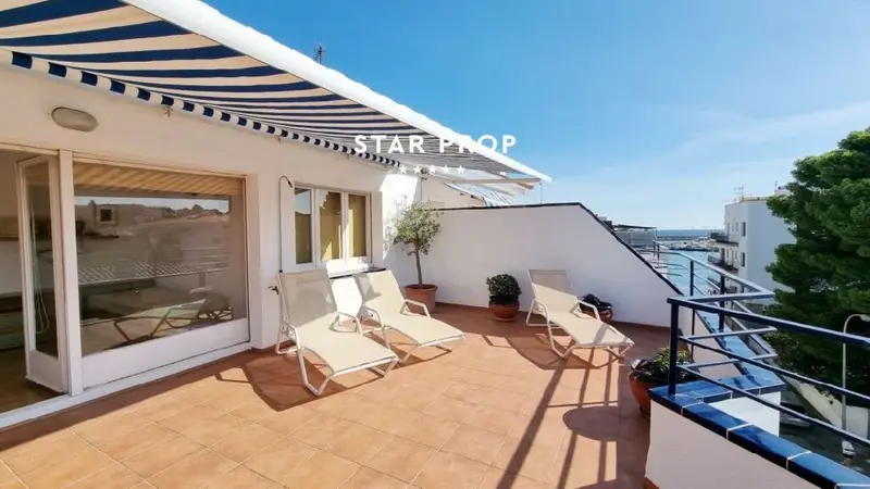 Venta Ático Lujoso Llança 4 Dormitorios Terraza 64m2 Vistas Mar