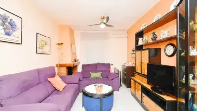 Dúplex en Venta Ejido Norte 4 Dormitorios 2 Baños Garaje