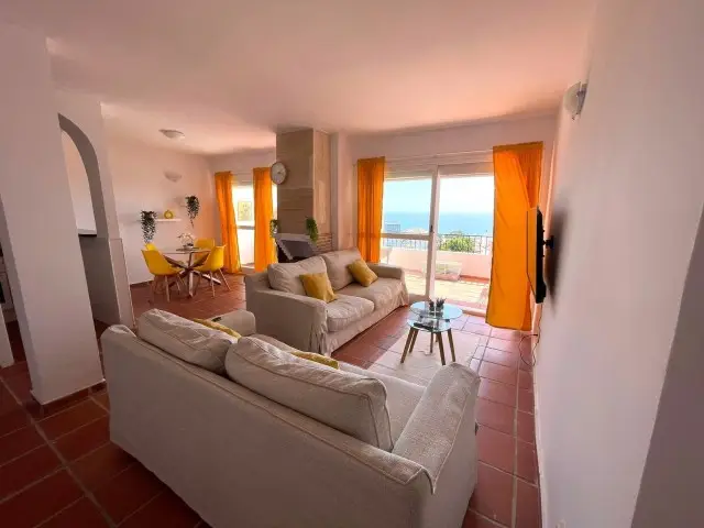 Piso de 2 Dormitorios en venta Manilva, España