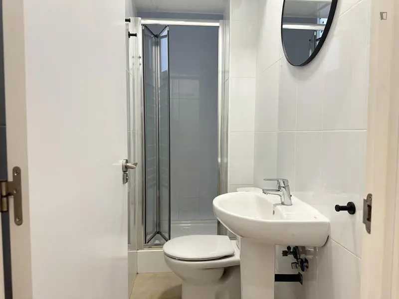 Apartamento para Estudiantes 1 Dormitorio Sala Cocina Integrada