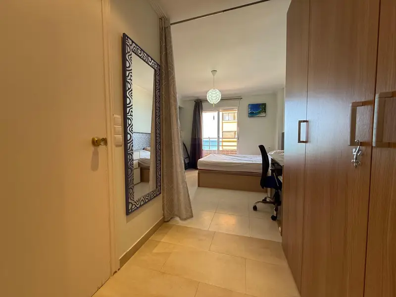 Apartamentos en Venta Arenales del Sol: Lujo en Primera Linea de Playa