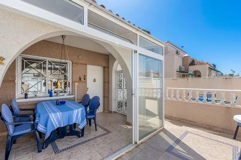 Chalet en venta en Torrevieja Alicante
