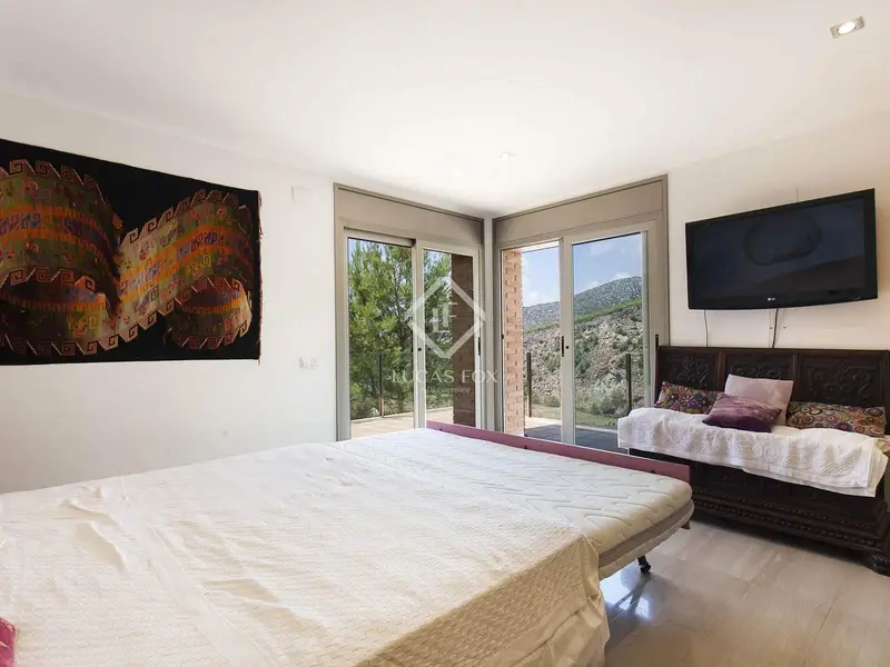 Chalet en venta en Les Botigues de Sitges con vistas al mar