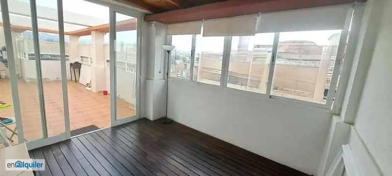 Alquiler Ático Lujo 4 Dormitorios Cruz Humilladero