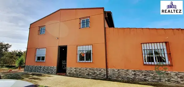 Parcela Rustica con Vivienda en Lebrija