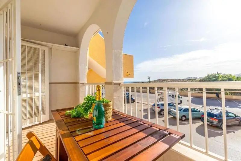 Apartamento en La Mata a 100m de la Playa 2 Dormitorios Reformado