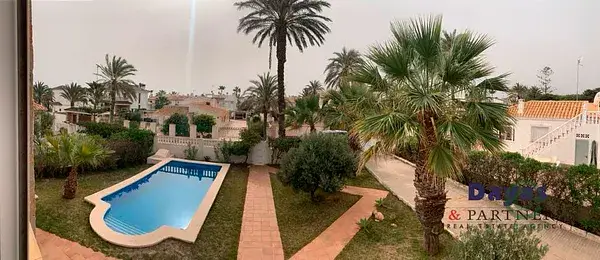 Casa Vacacional en La Zenia 7 Dormitorios Piscina Privada Julio
