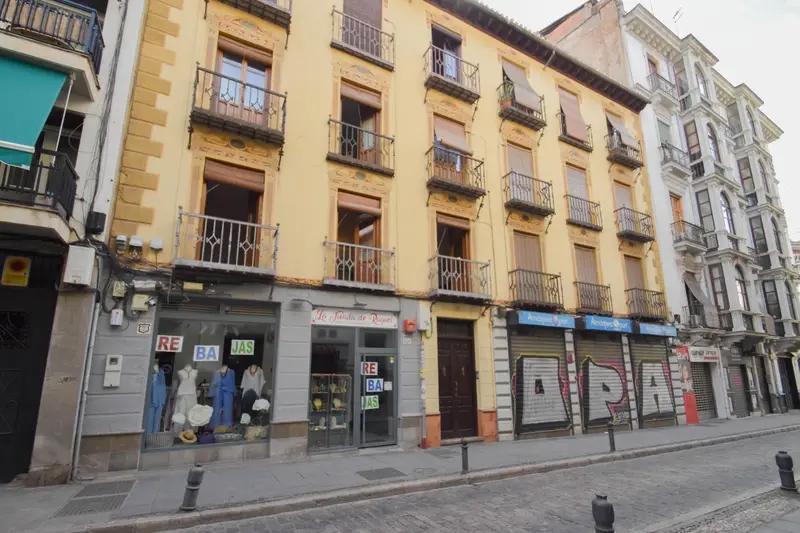 Venta Piso 5 Dormitorios 2 Baños 165m2 Centro Graná