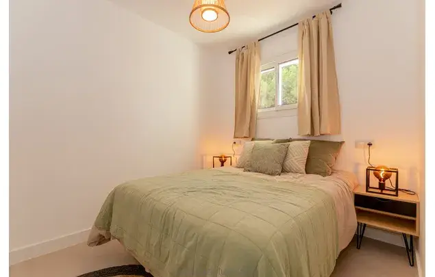 Apartamento 3 Dormitorios en Calahonda Frente a la Playa