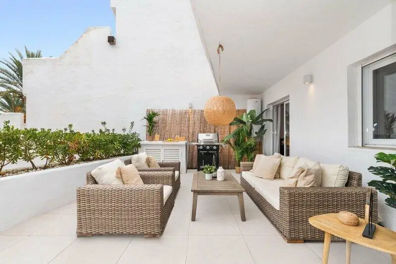 Apartamento 3 Dormitorios Nueva Andalucia Vistas Mar