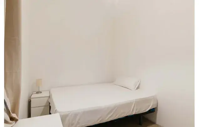 Habitacion en Avinguda Diagonal Barcelona