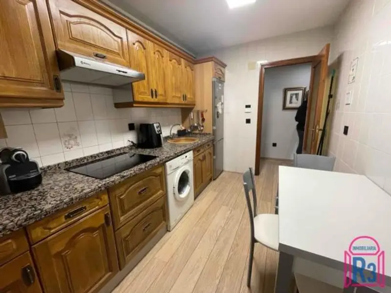 venta Piso en Distrito 4, León (50069781025.108900)- Globaliza