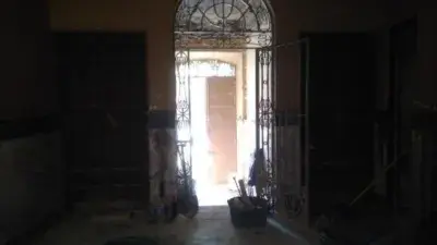 Casa en venta en Valdepe	1as Ciudad Real 353m2 necesita reforma