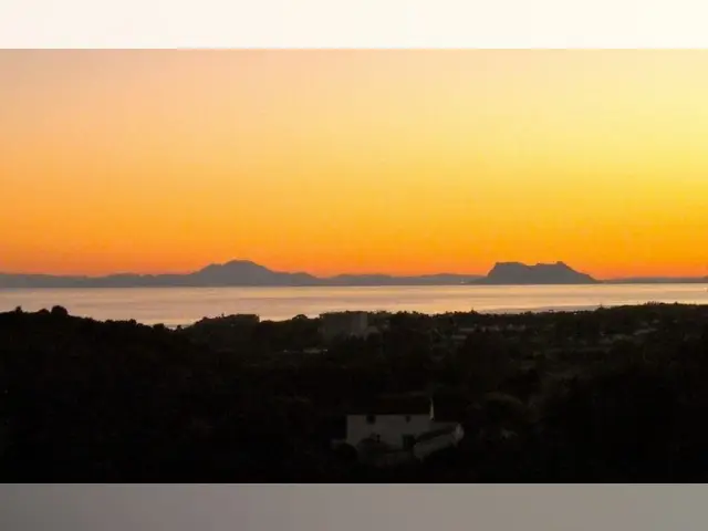 Terreno en Venta Estepona Vistas Panoramicas al Mar