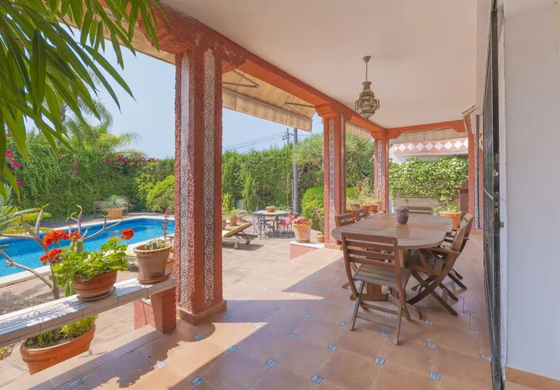 Casa-Villa de 3 Dormitorios en venta Marbella, España