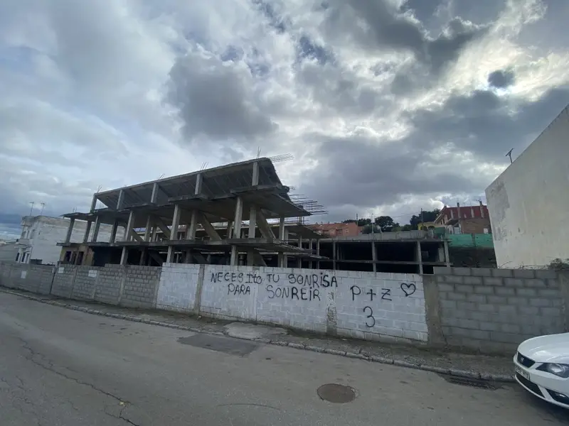 Venta Solar en La Granja Algeciras 19 Trasteros 23 Chalets 101 Garajes