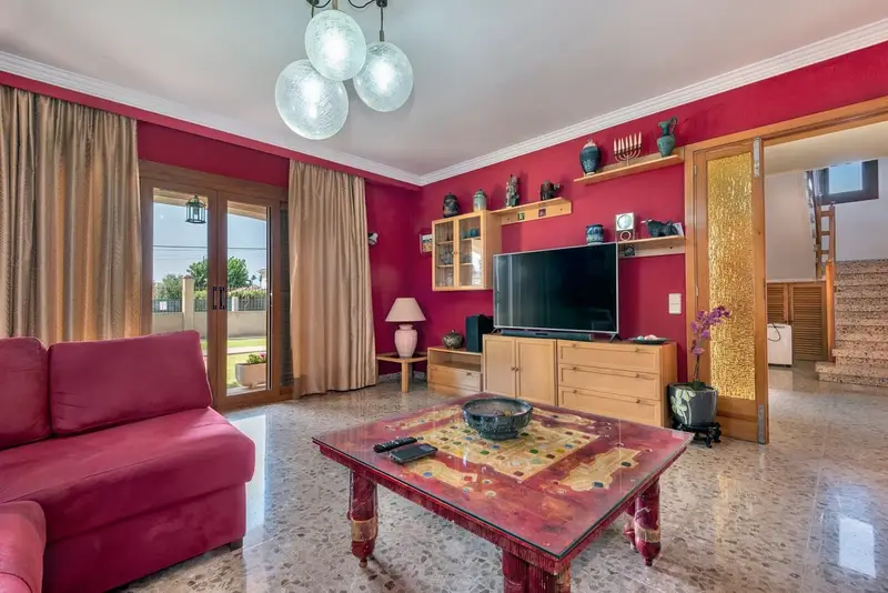 Finca con 3 Viviendas Piscina y Jardin en Son Ramonell