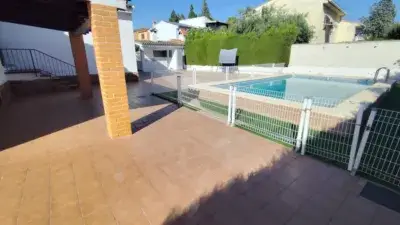Chalet en alquiler en Carrer de Triunfo