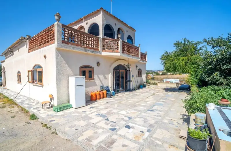 Finca en venta Mallorca: Casa rural con piscina y chimenea