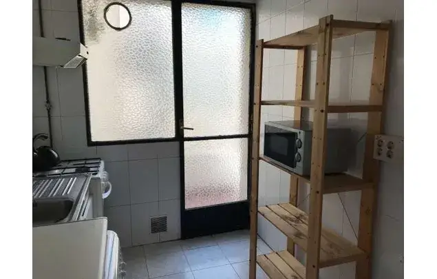 Alquiler habitaciones Madrid piso amueblado 6 dormitorios
