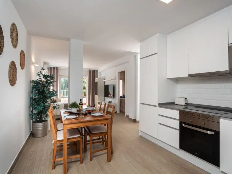 Apartamento 2 Dormitorios Marbella Alquiler