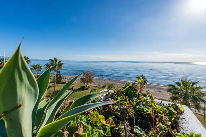 Atico de Lujo en Casares del Mar Primera Linea de Playa