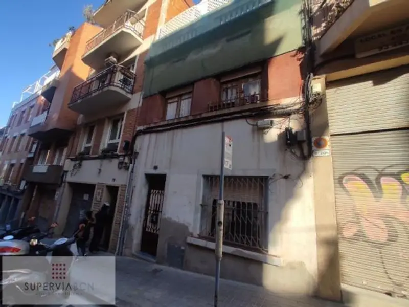 venta Chalet en El Guinardo, Barcelona (44199892011.106700)- Globaliza