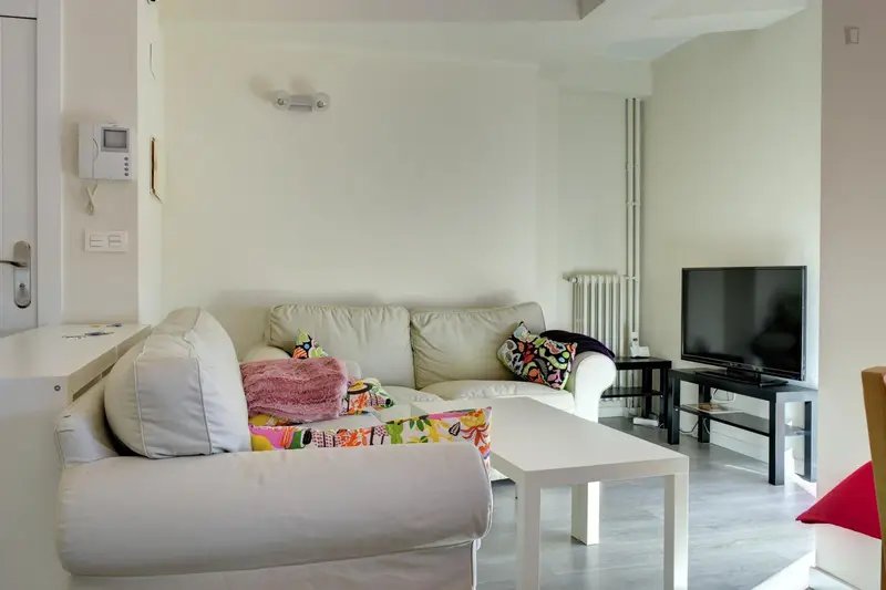Habitacion Doble con Balcon en Piso Compartido Zaragoza