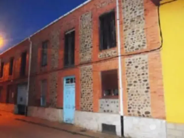 Casa Adosada 4 Dormitorios San Cristobal de la Polantera