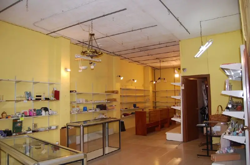 Venta Local Comercial 2 Habitaciones Sama Langreo