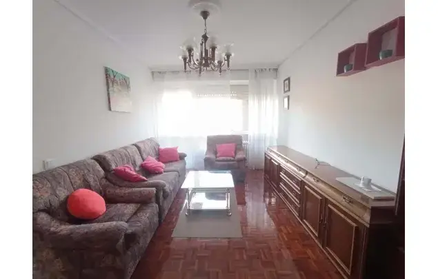 Habitacion 105m2 Pamplona Estancia Media Larga