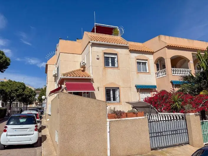 Adosado 3 Dormitorios Los Balcones Torrevieja