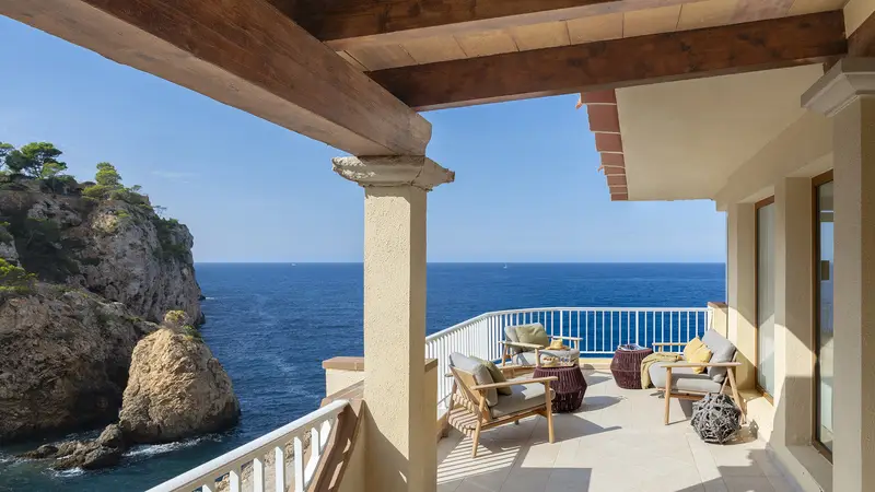 Apartamento Primera Linea de Mar Santa Ponsa Reformado