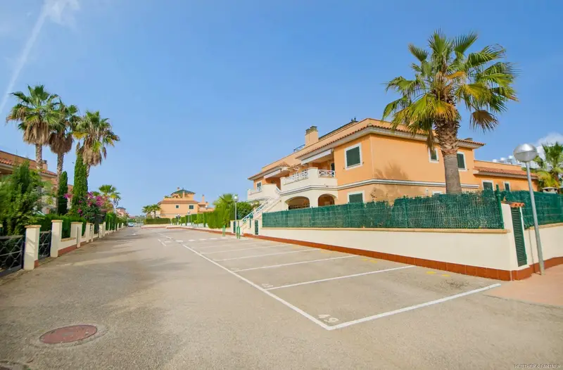Adosado en Venta Calas de Mallorca 3 Dormitorios Piscina Comunitaria