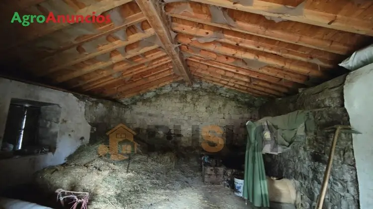 Venta  de Finca urbana con cabaña independiente en Cantabria