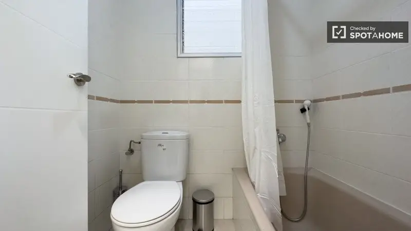 Apartamento 5 dormitorios 1 ba
																		
																		
																		
																		
																		
																		
																		
																		
																		
																		
																		
																		
																		
																		
																		
																		
																		
																		
																		
																		
																		 Barcelona Alquiler Spotahome